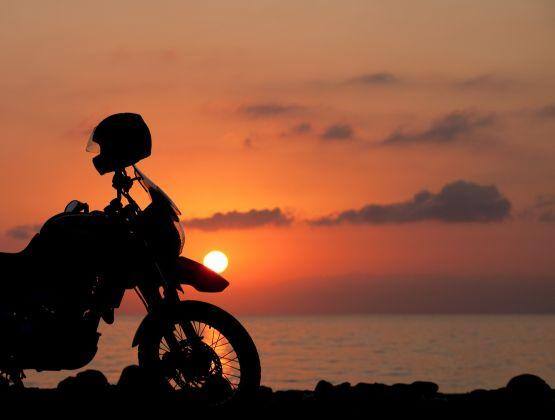 7 Essential Safety Tips for Motorcycle Riders